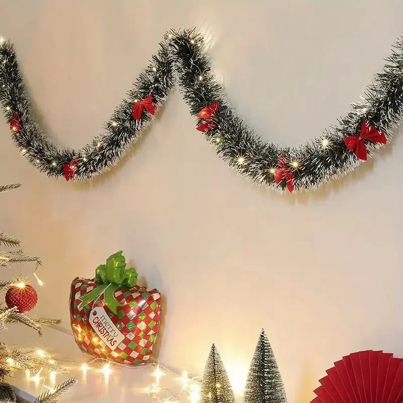พวงมาลัยคริสต์มาสประดับด้วยไฟ  - Tinsel Garland Decoration บทวิจารณ์และราคา